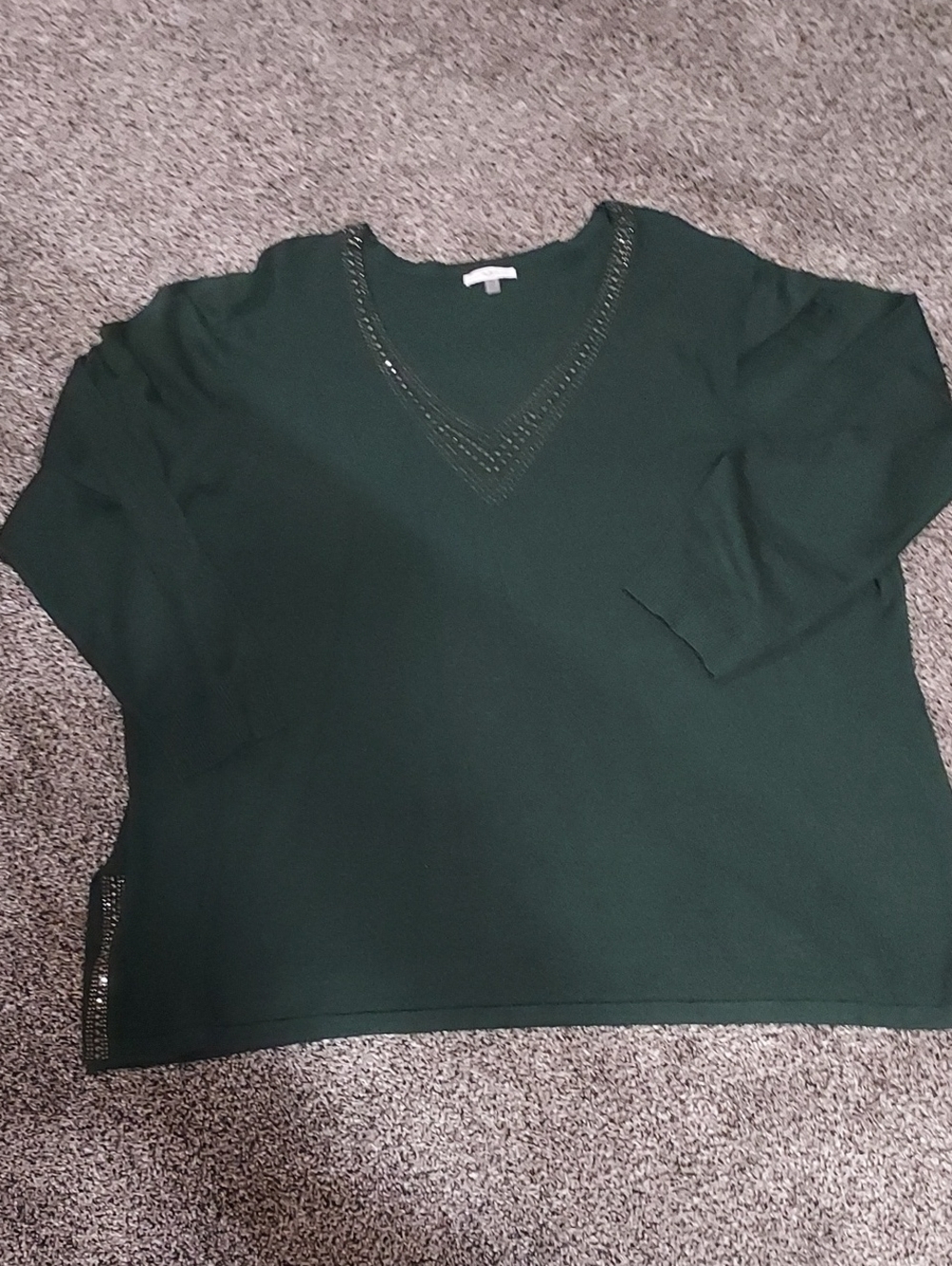 Women's Plus Size V-Neck Forest Green Sweater